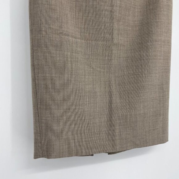 Le  Chateau Size 2 taupe Pencil Skirt business - Picture 14 of 16